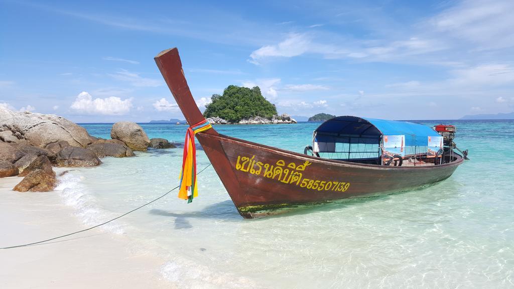 Serendipity Beach Resort Koh Lipe Eksteriør billede