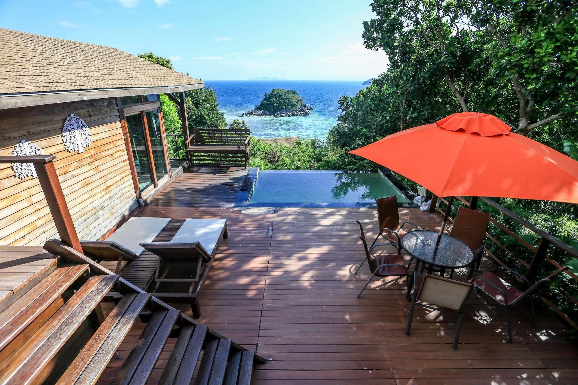 Serendipity Beach Resort Koh Lipe Eksteriør billede